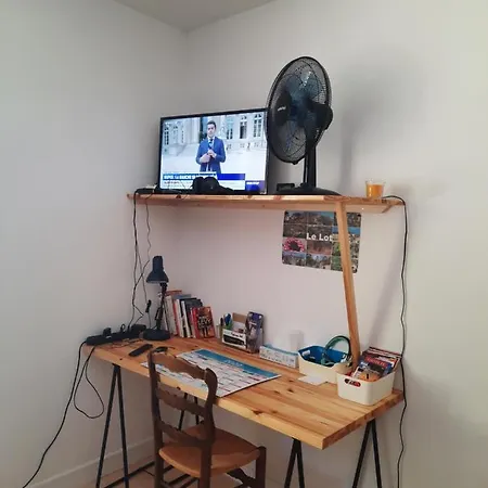 בית אירוח Les Coteaux De Planeze, Ideal Deplacement Pro