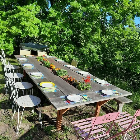 בית אירוח Les Coteaux De Planeze, Ideal Deplacement Pro Saint-Laurent-les-Tours